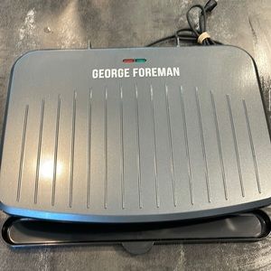 George Foreman Grill 9 serving